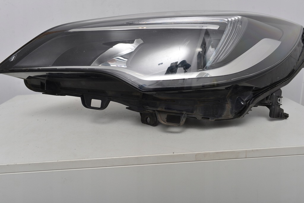 фото №12, Opel astra k v лампа ліва перед 39158005 оригінал