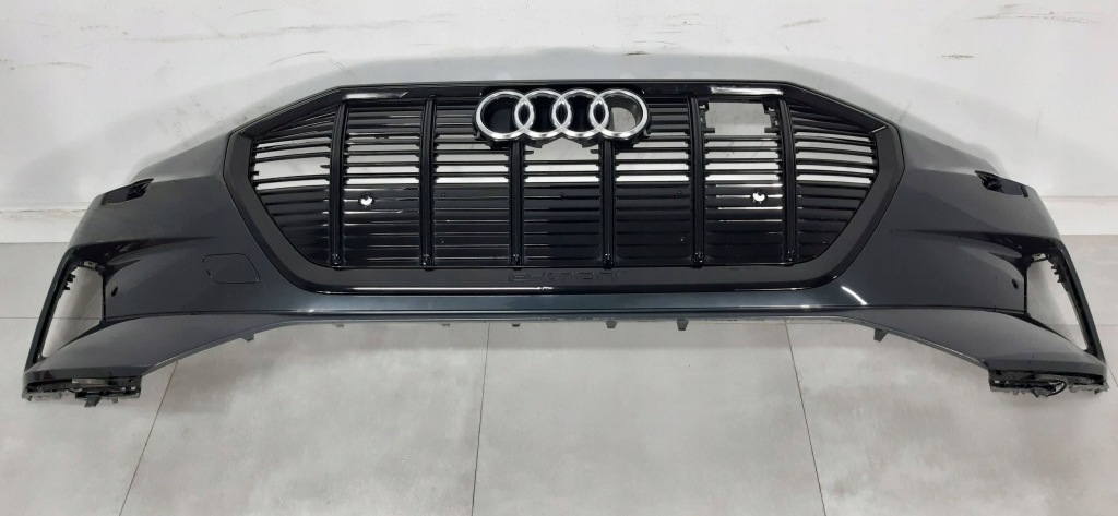 фото №10, Audi e-tron бампер перед передній 4ke807437
