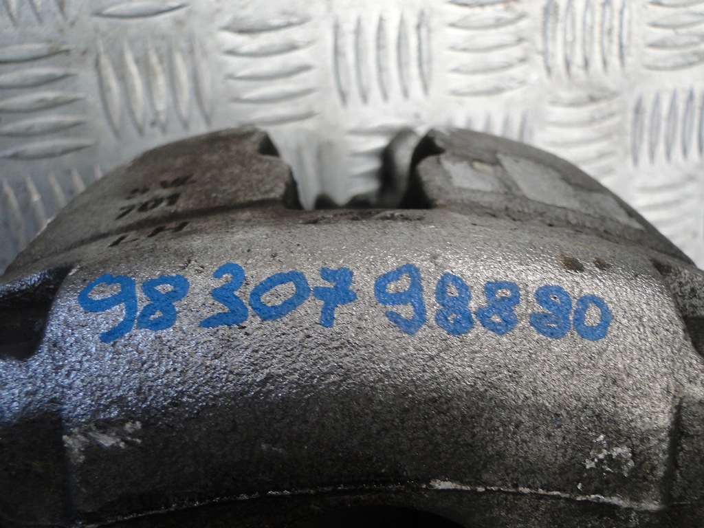 фото №9, Поворотный кулак перед peugeot 5008 ii 1,5hdi 19r