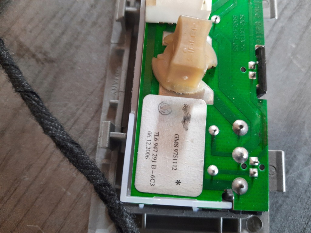 фото №6, Touareg 2.5tdi 7l lift лампа джгут стельовий