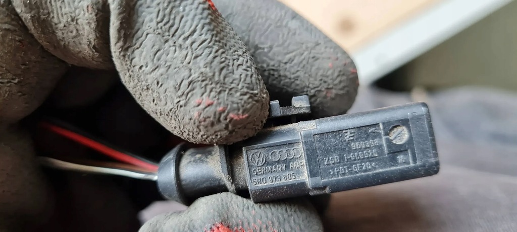 фото №10, S3 8v sedan a3 штекер колодка 6n0973805 8k0973705