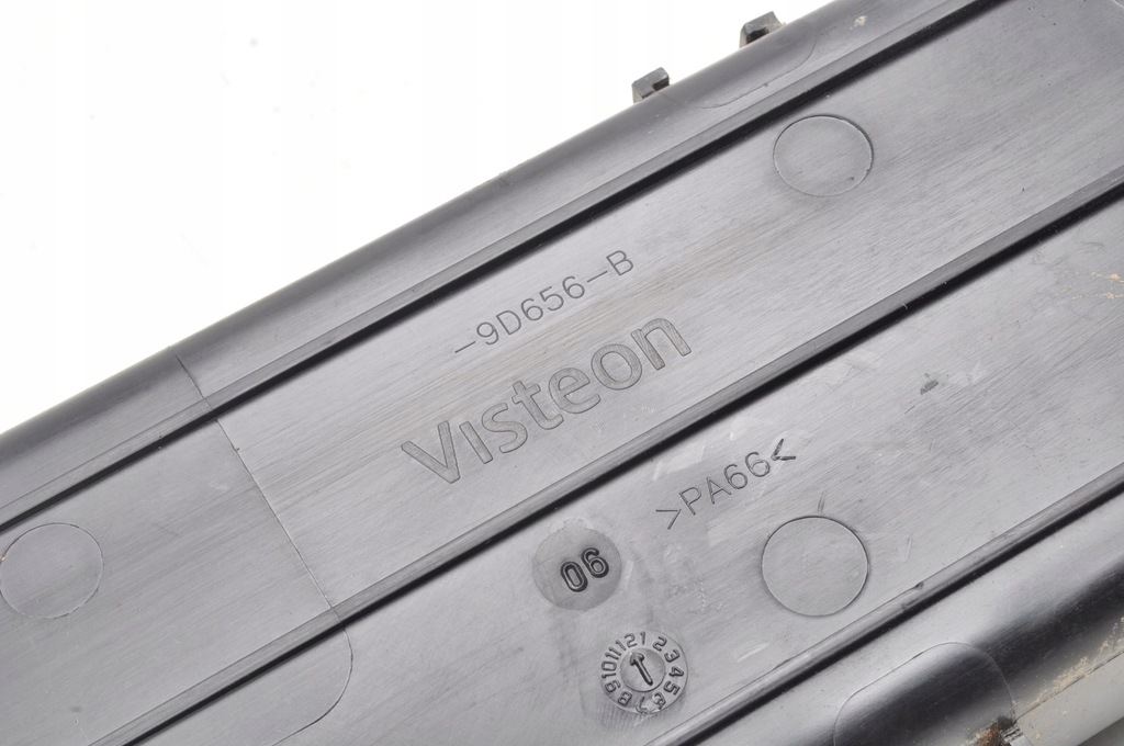 фото №7, Aston martin vantage 4.7 фильтр угольный 2r8u-9d653-ac