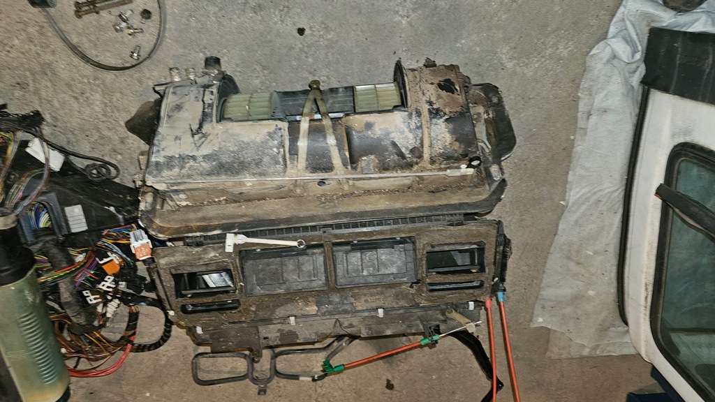 фото №5, Кондиціонер комплектна bmw e34 m50b20