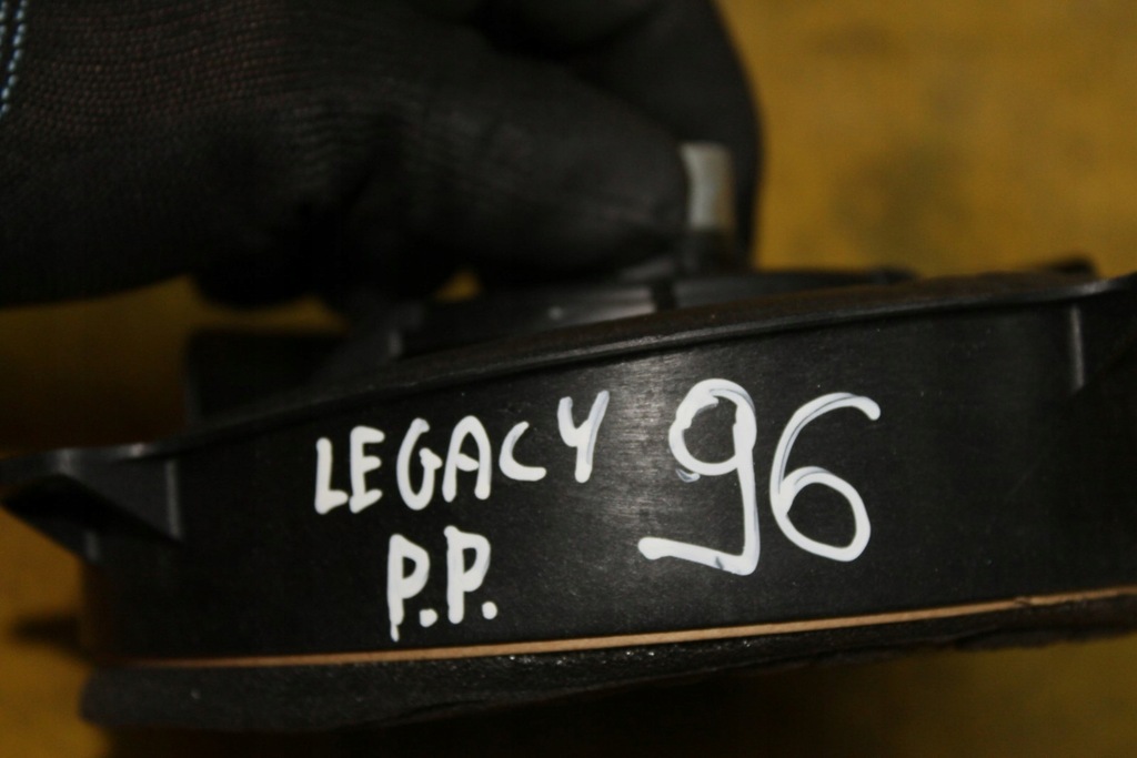 фото №6, Динамік правий перед передній legacy iv