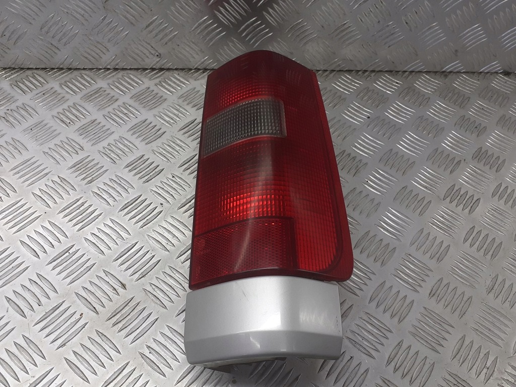 фото №1, Лампа правый задняя volvo v70 ii 2.5 tdi