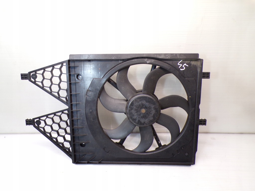 фото №1, Вентилятор радиатора vw polo 6r skoda rapid fabia ii 1.2 6r0121207q