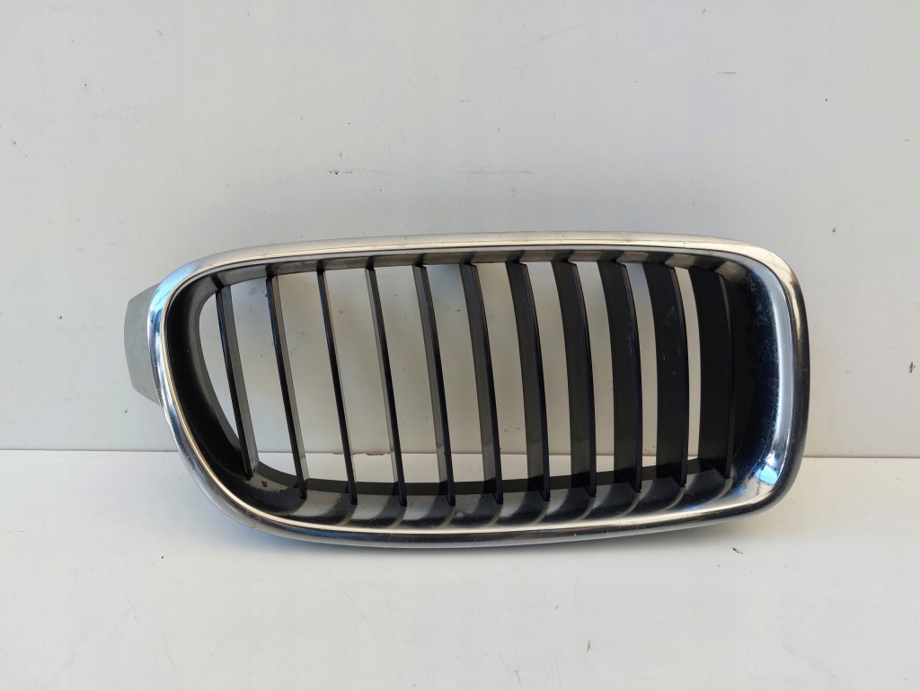 фото №1, Bmw 3 f30 f31 решітка радіатора решітка права 7295436 оригінал