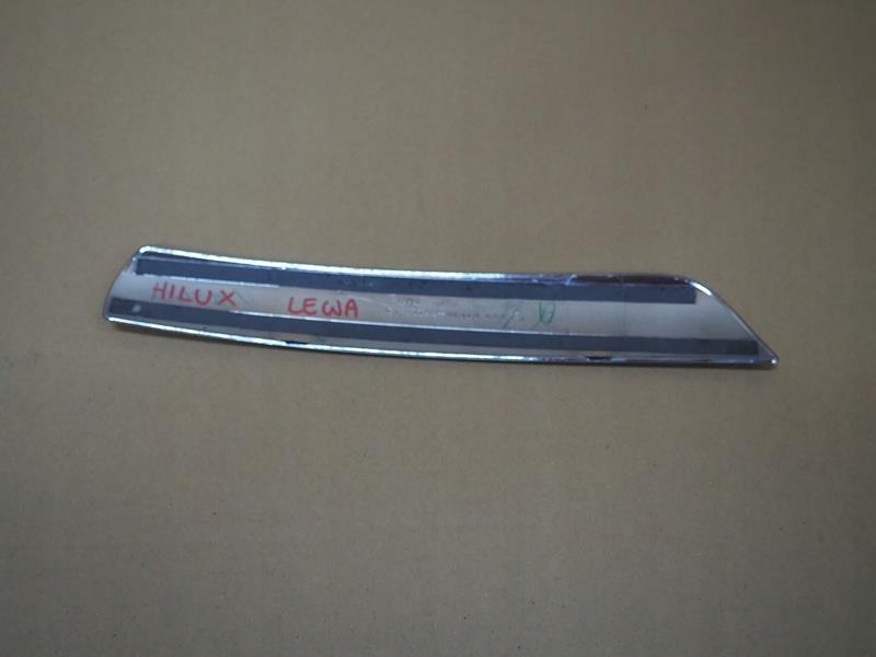 фото №3, Молдинг хром решётка левая toyota hilux