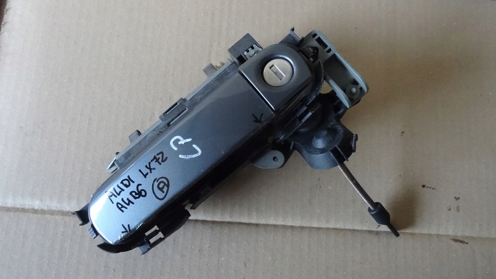 фото №1, Audi a4 b6 ручка левый перед lx7z