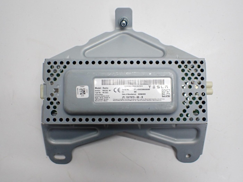 Купити Модуль блок керування радіо 1527973-00-d tesla model y 23r