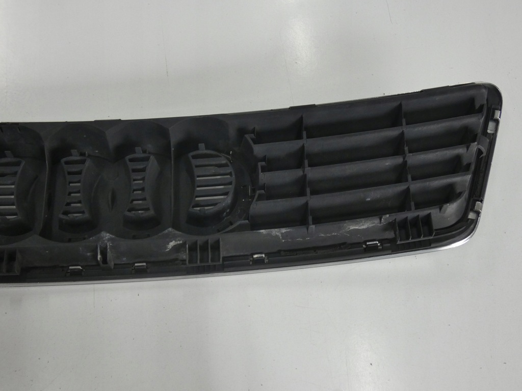 фото №12, Решітка радіатора, решітка радіатора audi a-6 4b c5 przed lift