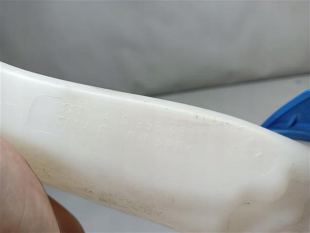 фото №5, Mm audi q7 заливна горловина бака омивача 4l0955483