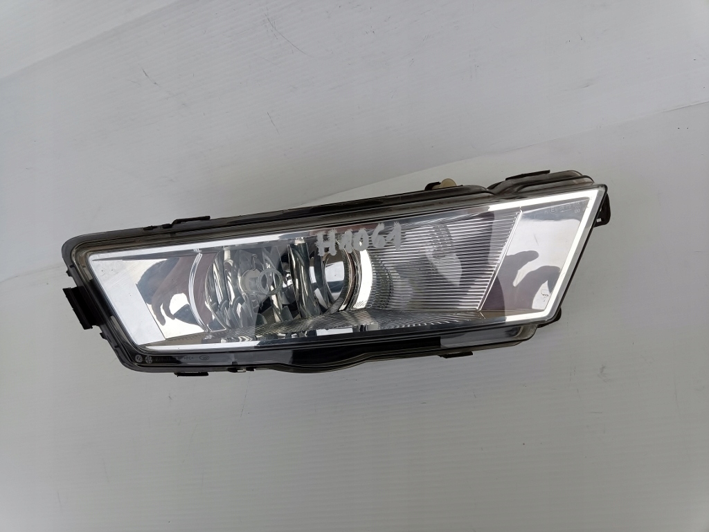 фото №2, Противотуманная фара правый перед skoda rapid 5ja 2012- оригинал