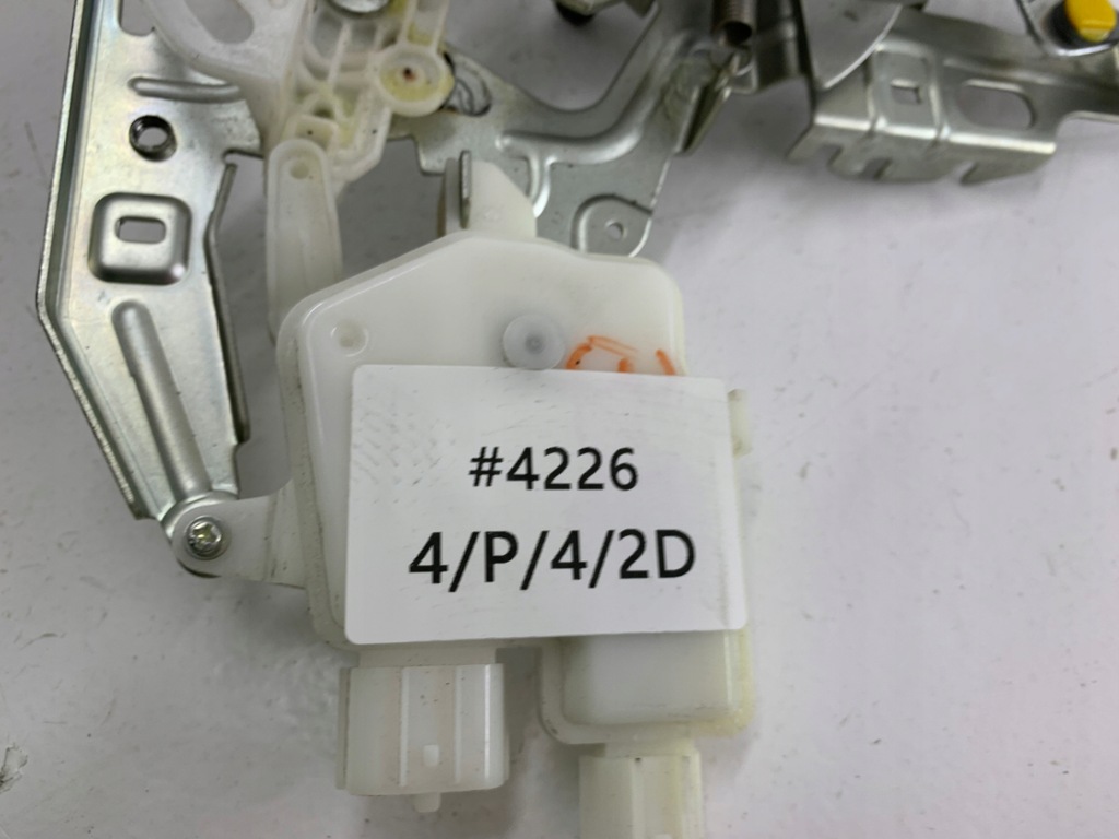 фото №13, Renault master iv iii lift замок дверь боковых раздвижных 826703236r