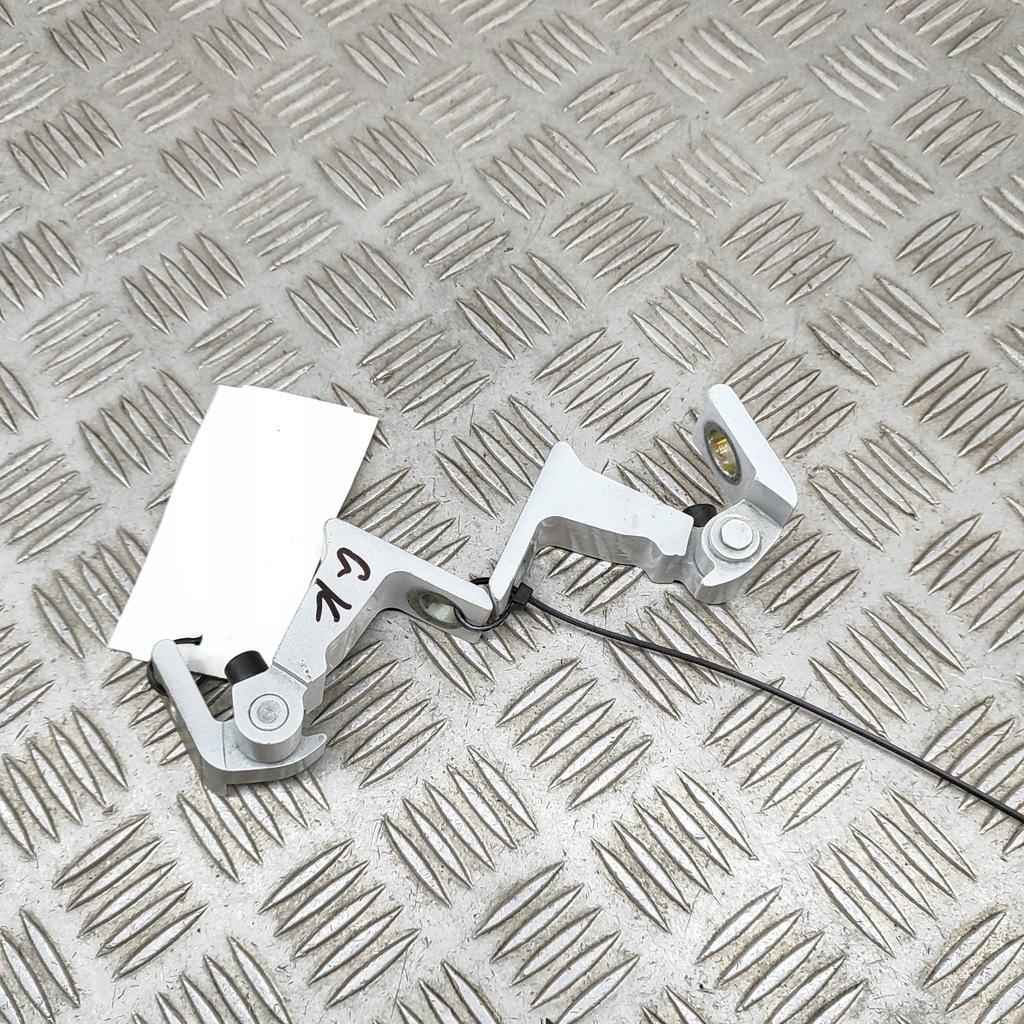 фото №7, Skoda enyaq iv 2024 правая сторона петли дверь задних / комплект