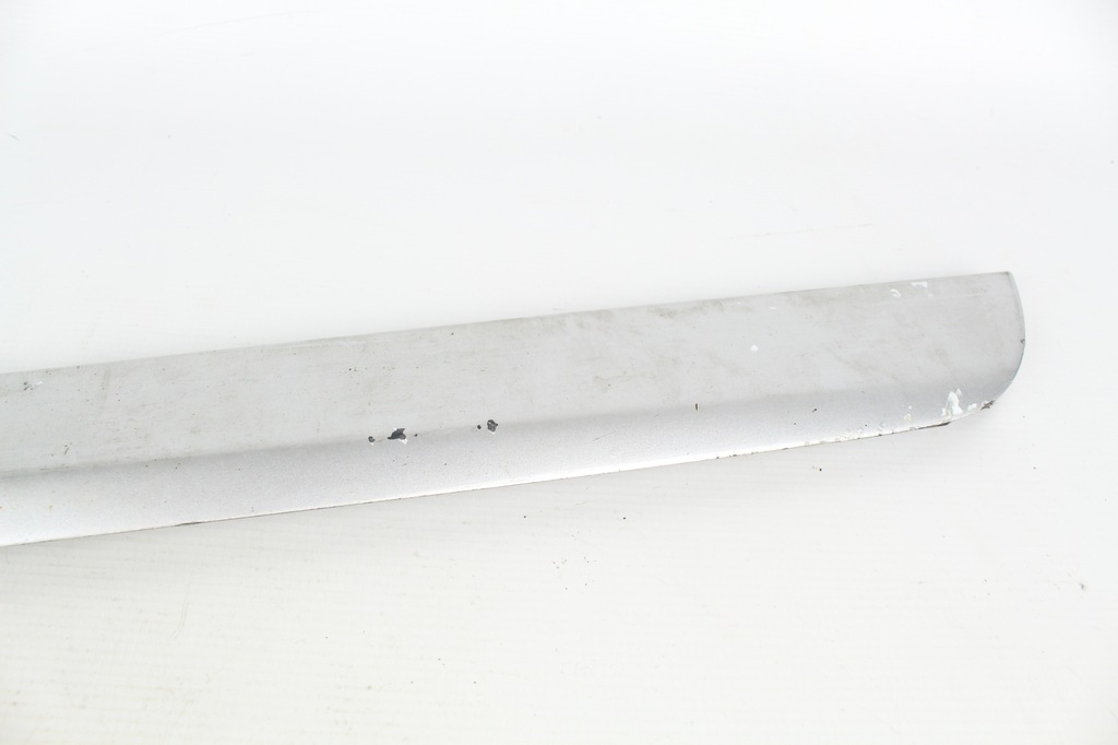 фото №3, Молдинг двері лівий задня нижня audi a4 b7 04-08