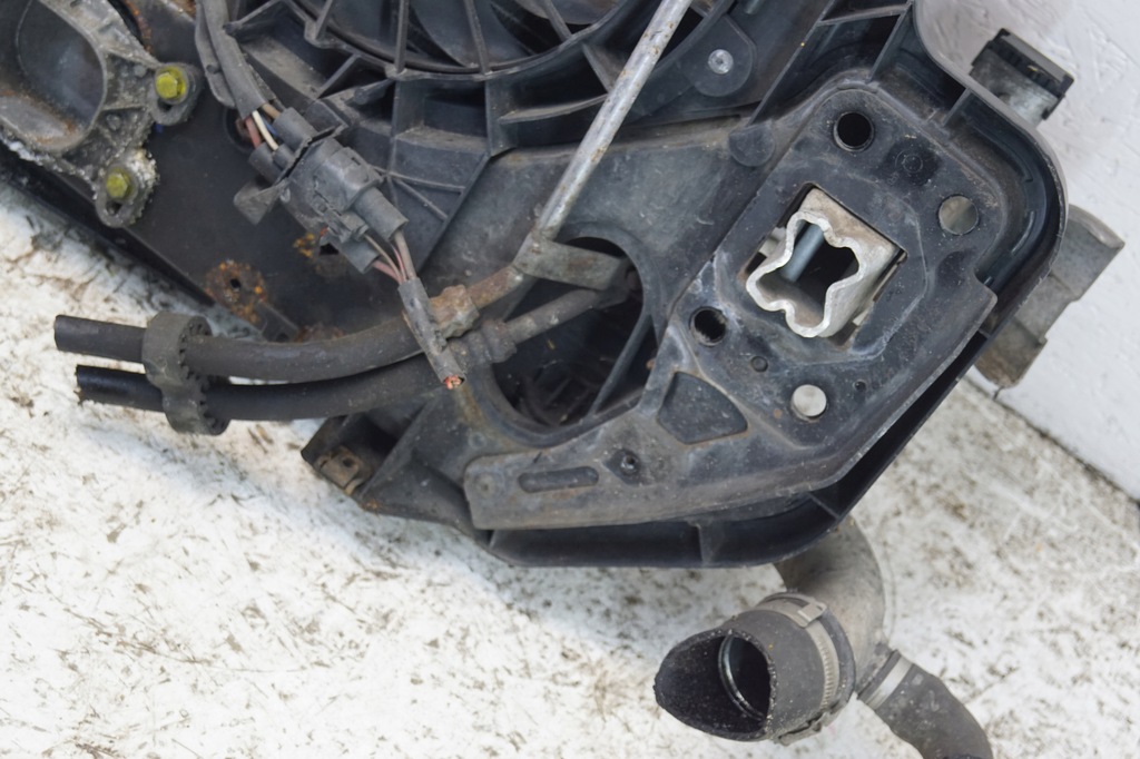 фото №10, Pas передний радиатор audi a6 c6 2.0 tdi автоматическая коробка передач