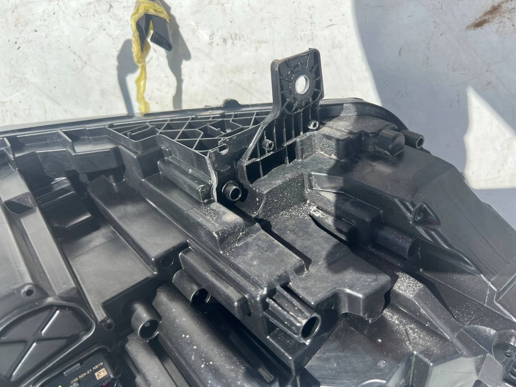 фото №12, Лампа левая skoda enyaq 2020 crystal led перед eu