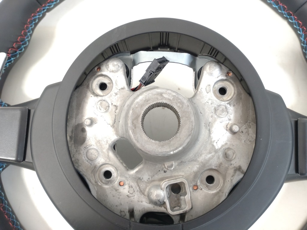 фото №11, Nowa повітропровід bmw 5 f10 f11 пелюстки перемикання m-pakiet f01 m6 f06 f07 f12 f13