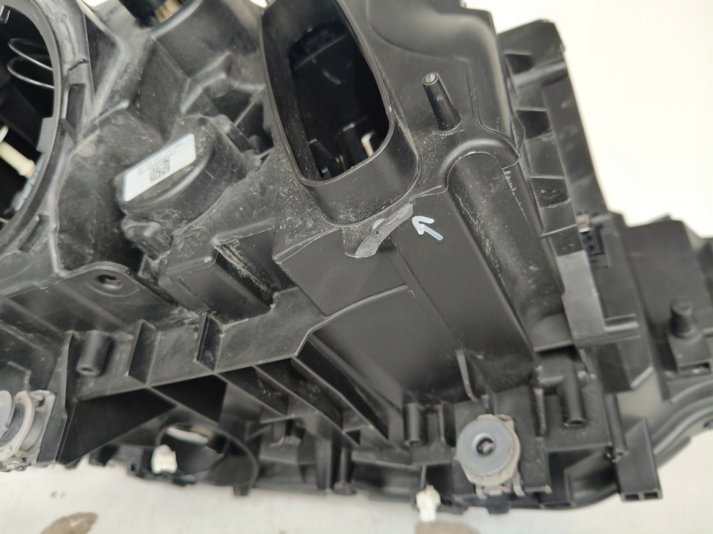 фото №10, Лампа левая фара bmw 3 f30 f31 12-15 ксенон led некорректируемый