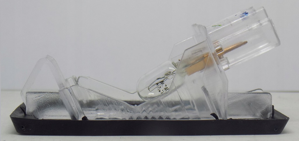 фото №3, Лампа освещение номерного знака renault captur fluence