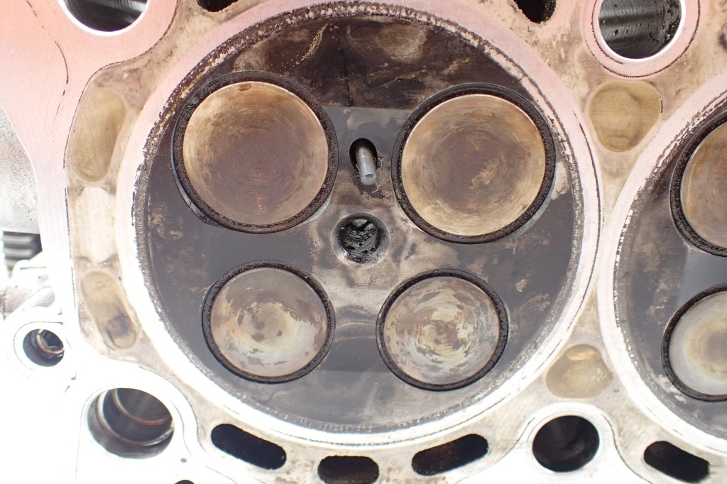 фото №13, Головка 90352084f правая grand cherokee jeep wk2 3.0crd