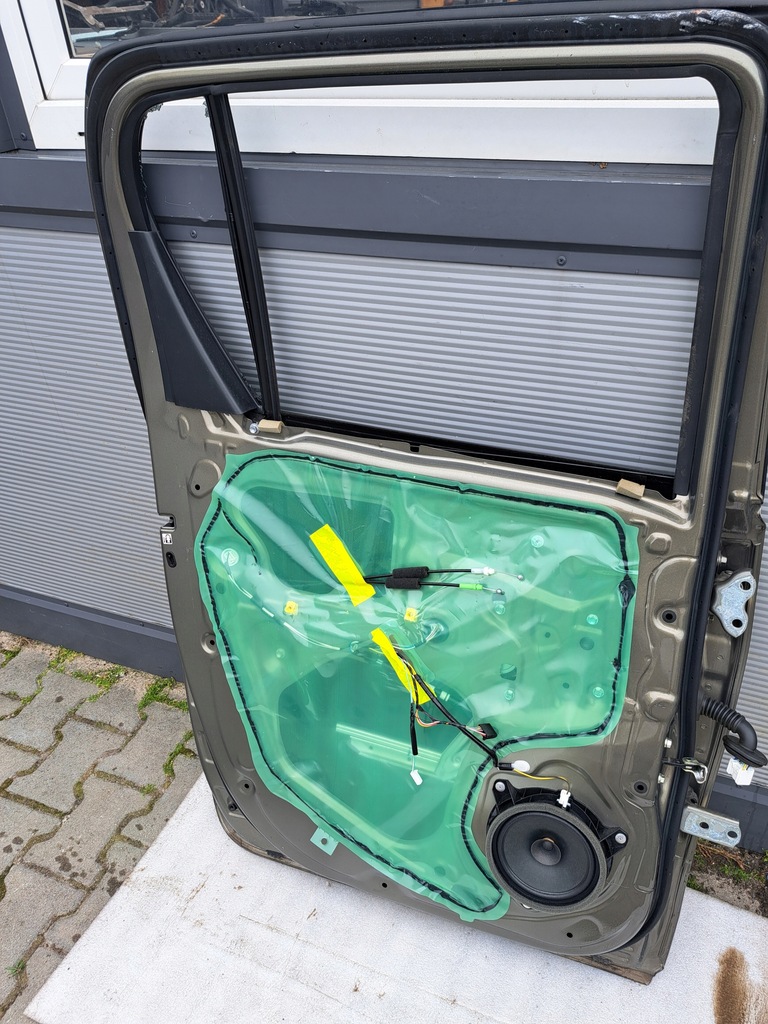 фото №8, Toyota hilux viii invincible двері лівий задня оригінал