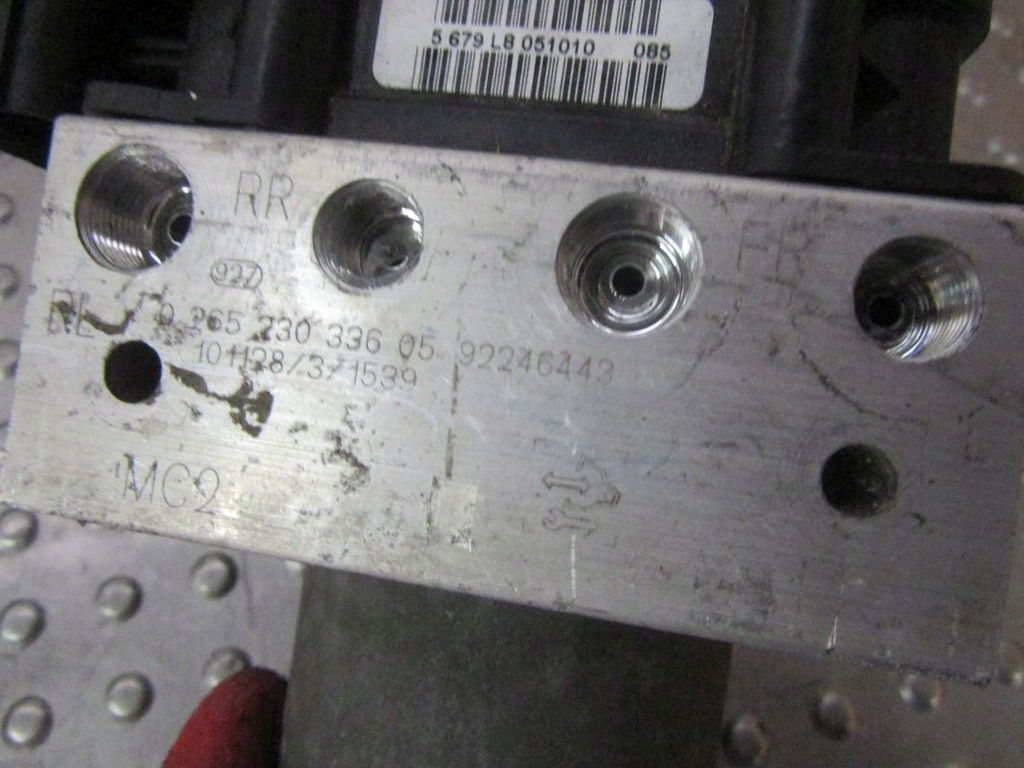 фото №9, Chevrolet camaro 3.6i 2011 насос abs автоматическая коробка передач