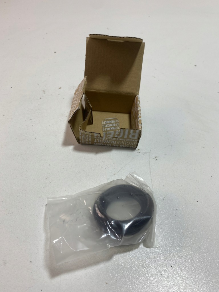 фото №1, Ущільнювач піввісь правий laguna ii kangoo ii oryg