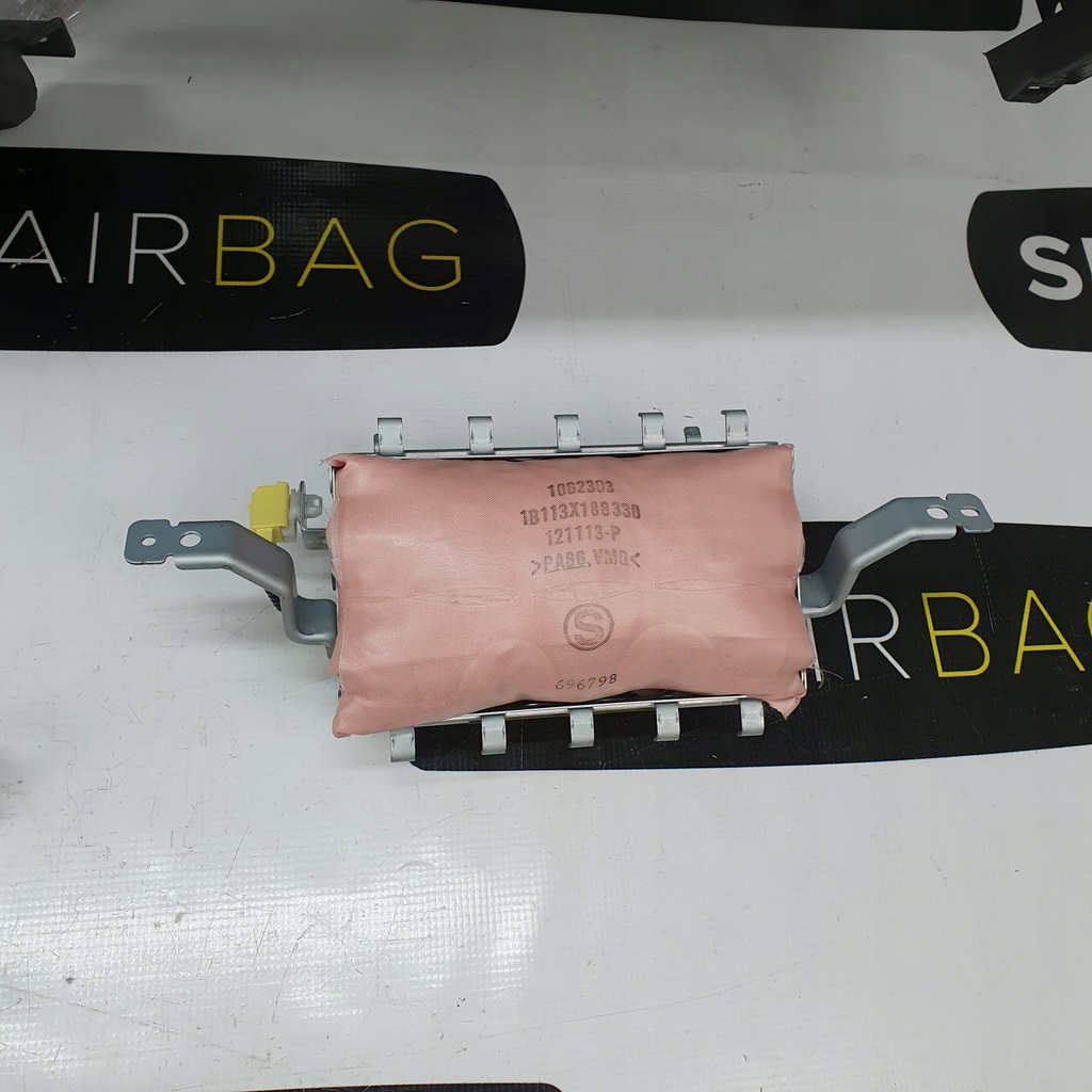 фото №8, Land cruiser панель приладів консоль подушки безпеки ремені подушка безпеки