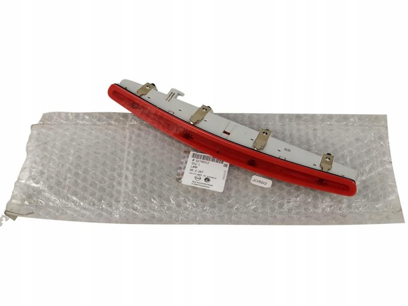 фото №2, Оригинальный номер opel третий свет стоп opel insignia hb/sd