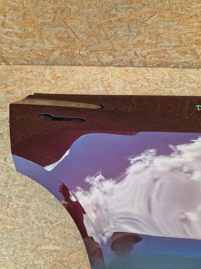 Tesla model y my 20- дверь правый  задняя правое  задняя 1493600-00-a Цена