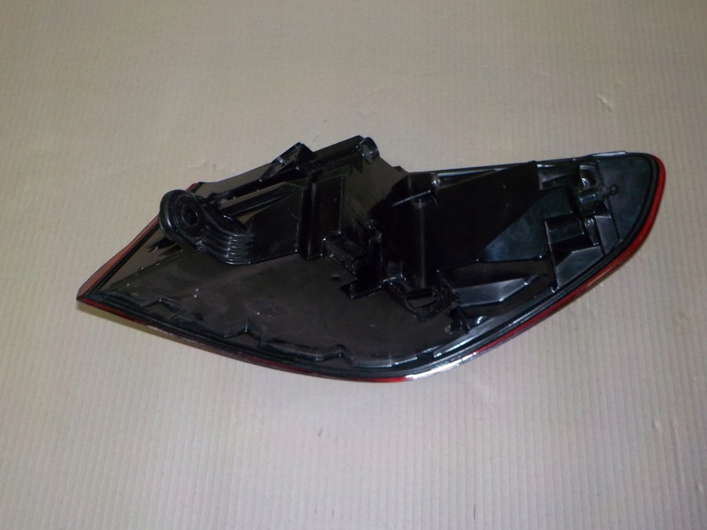 фото №13, Bmw 1 f40 лампа задняя задняя led rh/lh