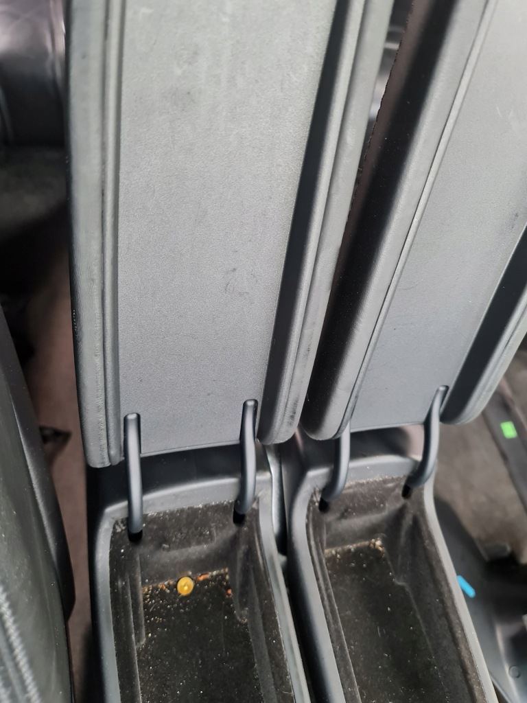 фото №6, Подлокотник перед чёрный soul audi a8 d3 lift