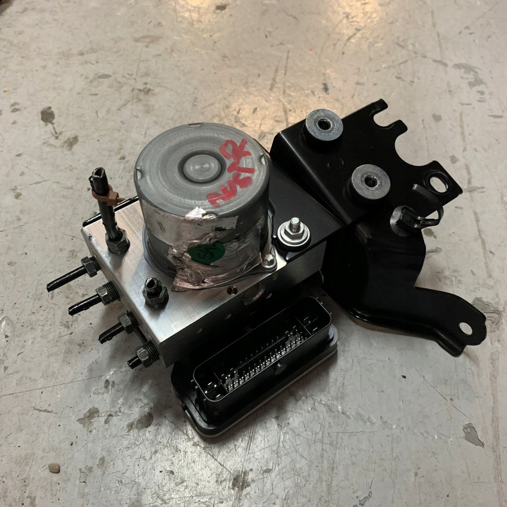 фото №1, Renault austral 1.2 e-tech насос abs 476604657r