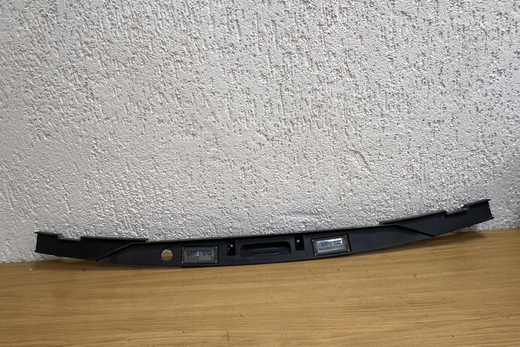 фото №9, Отделка крышки багажника bmw 7 e65, e66, e67 25891810 3.0l дизель