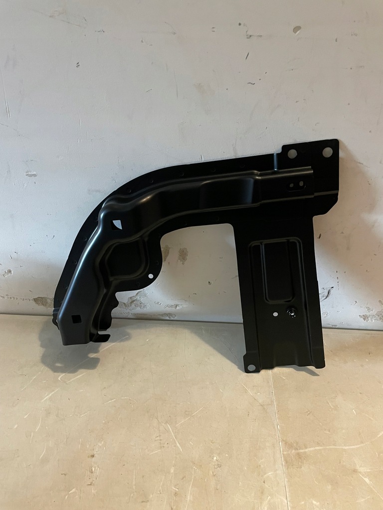 фото №1, Підпора pod фара права porsche macan