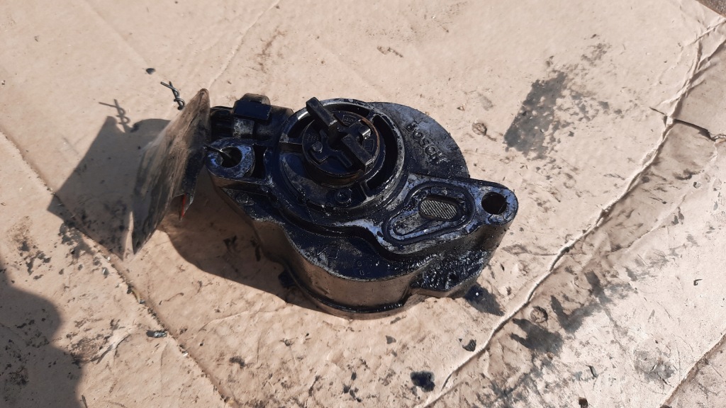 фото №1, Насос vacu citroen berlingo 1.6d 07r d156-2c1