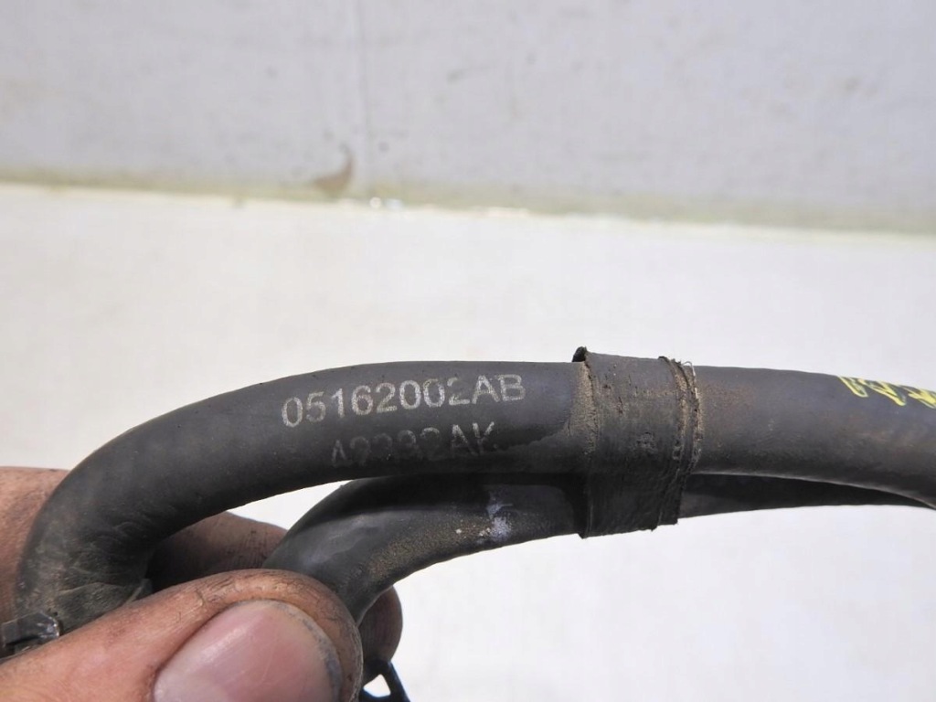 Пабтрубок  трубка воды dodge caliber 2.0 crdi 05162002ab Недорого