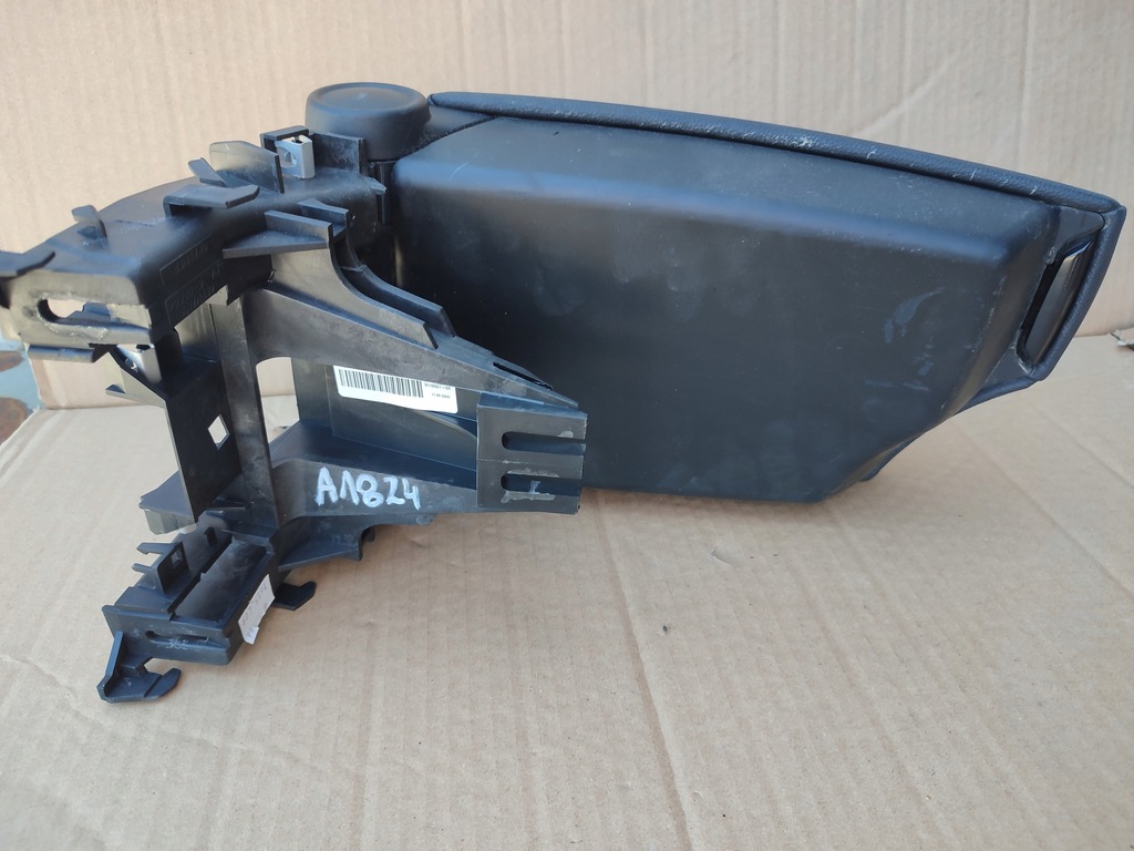фото №7, Подлокотник bmw 1 e87 lift europa
