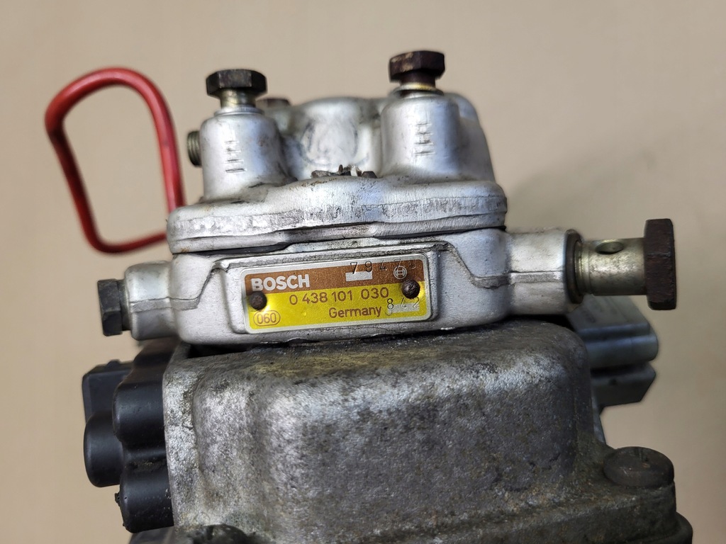 фото №8, Распределитель топлива дроссельная заслонка корпус ford 84sf-9600-da оригинальный номер europa