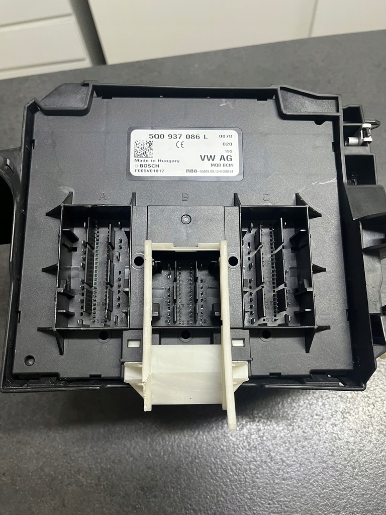 фото №1, Модуль комфорту vw golf vii 5q0937086l