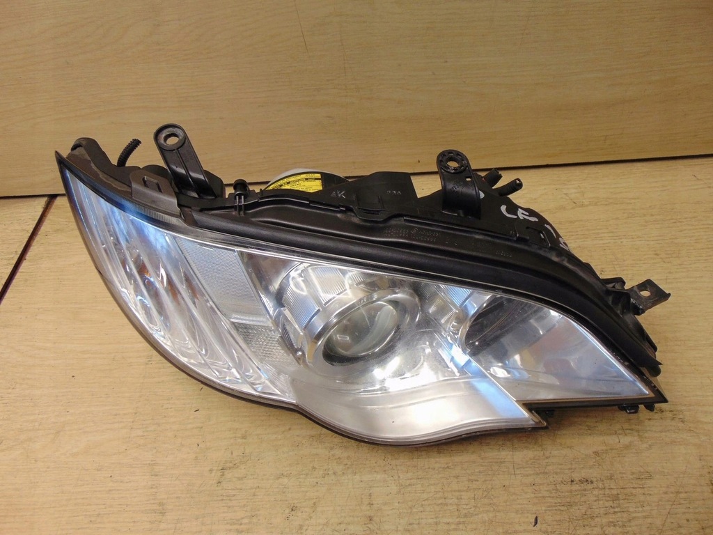 фото №6, Лампа права ксенон subaru legacy outback lift europ