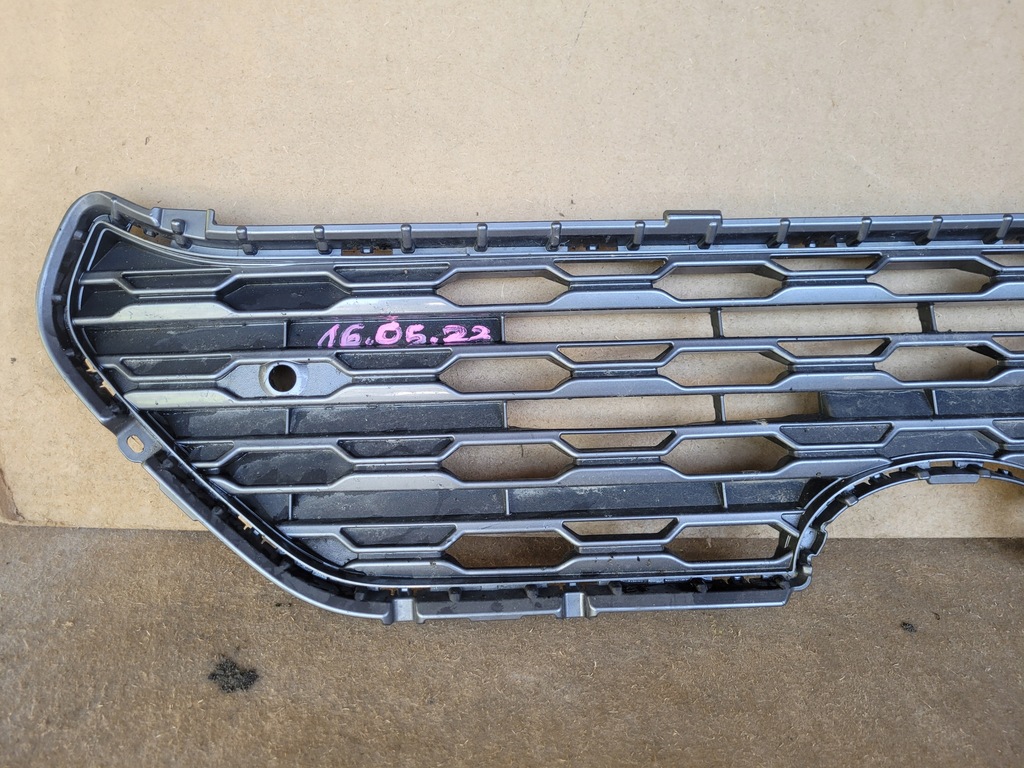 фото №2, Решётка радиатора toyota rav4