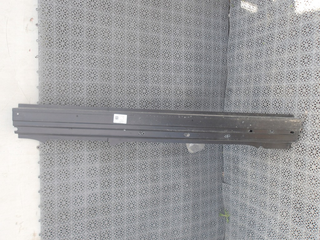 фото №1, Порог левый vw passat b8 3g0