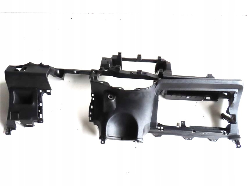 фото №1, Панель приладів панель  нижня частина toyota yaris iii 2011-2017 rok europa