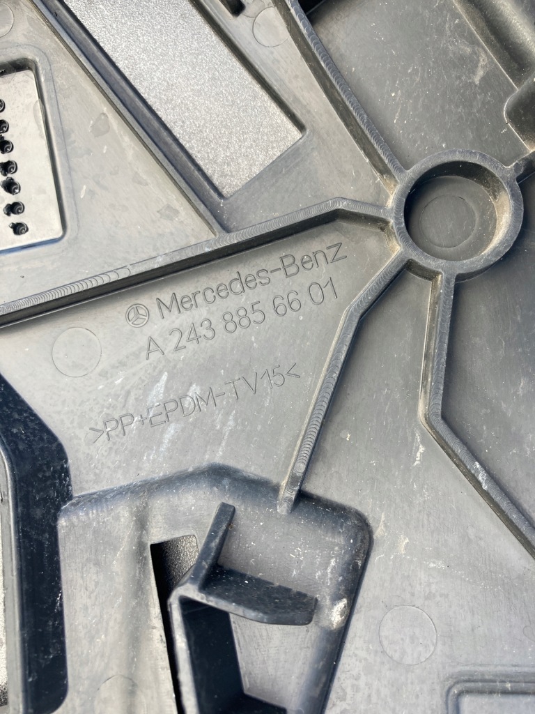 фото №11, Mercedes eqa amg a243 бампер перед orgi.