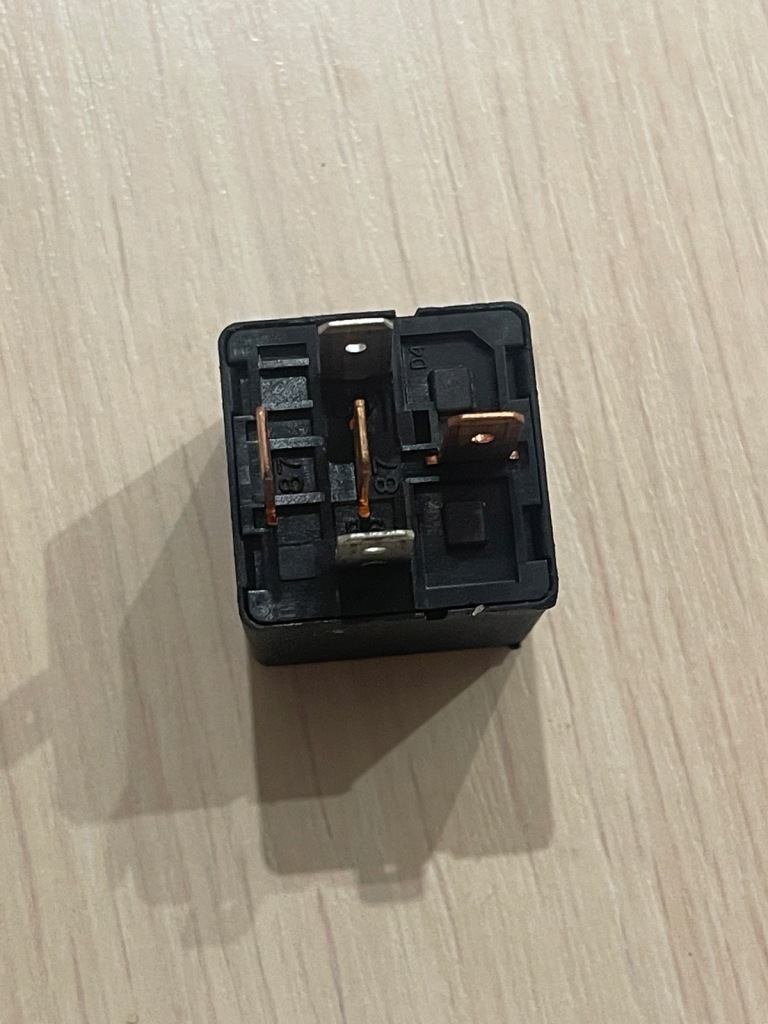 Hyundai matrix fc реле модуль 95225-17000 с Разборки