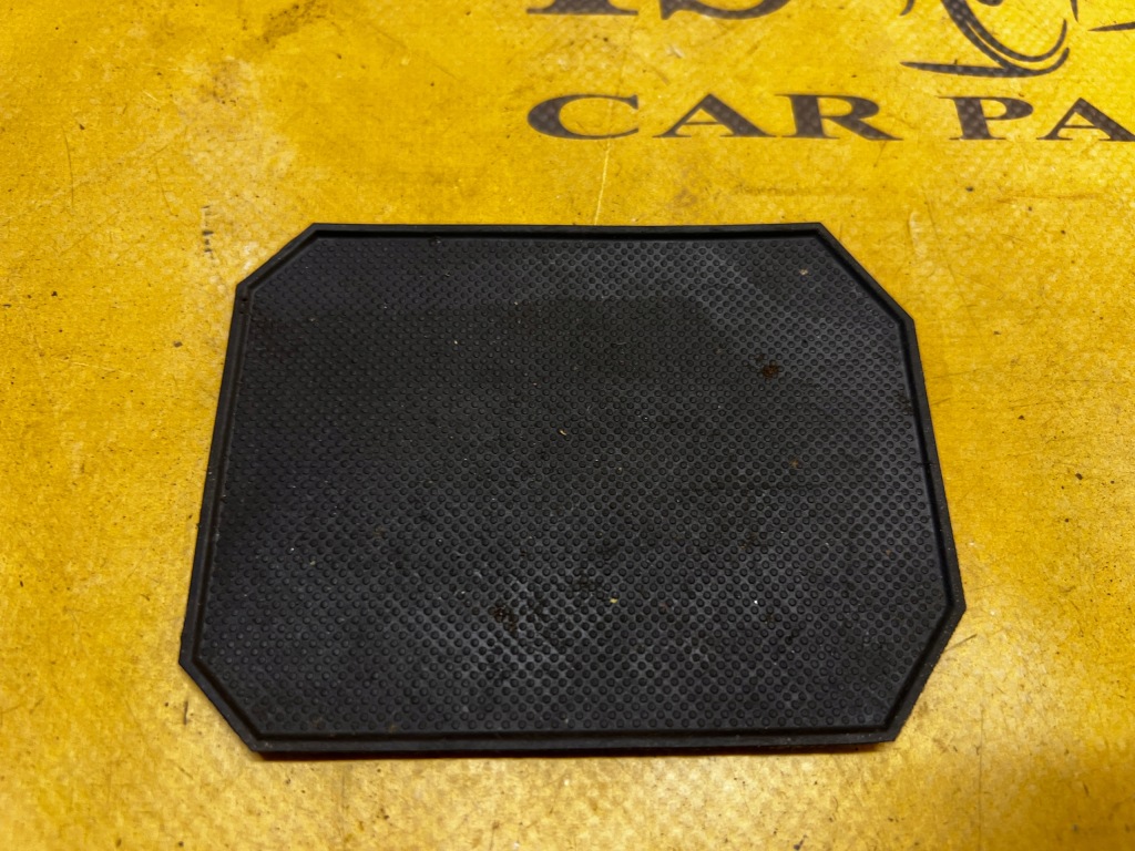 фото №1, Мат гумовий елемент вкладка бардачка консолі peugeot 508 i