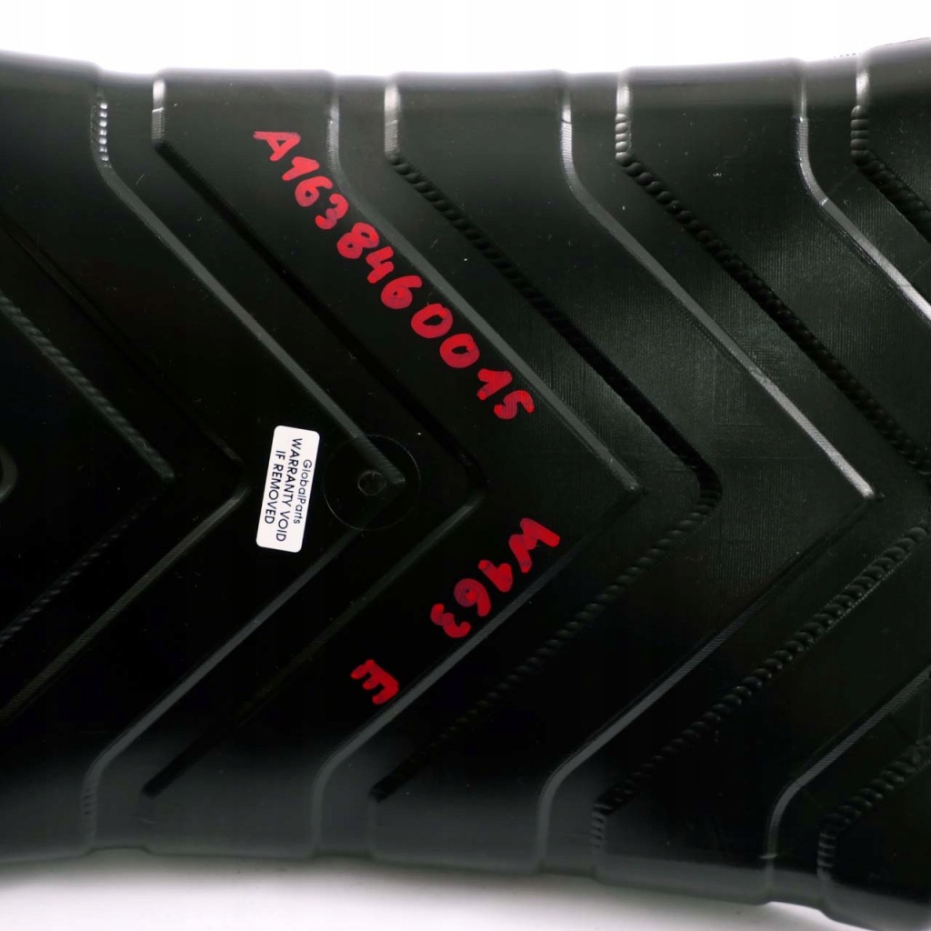 Mercedes ml w163 мат гумовий бардачка гумовий елемент Оригінал